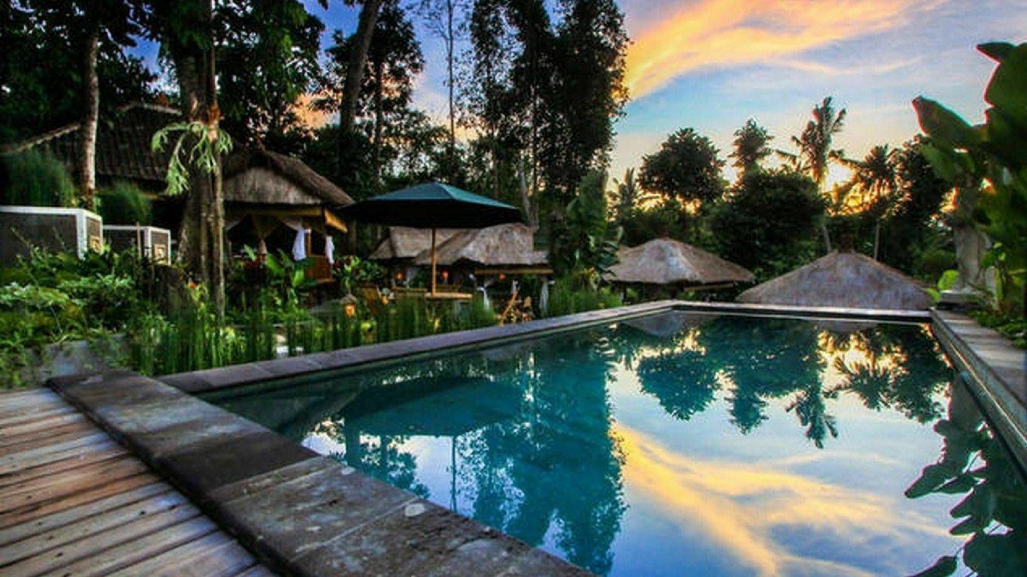 Liyer House Hotel Lodtunduh Exterior foto